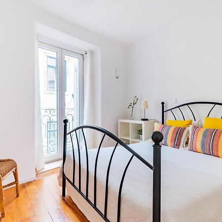 2Br At Chiado Historical Heart Of Lisbon Exterior photo