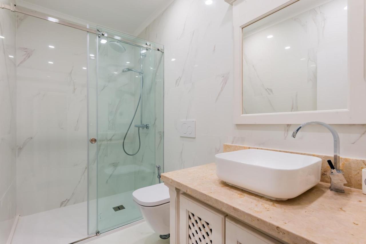 2Br At Chiado Historical Heart Of Lisbon Exterior photo